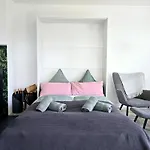 Fuchsbau Mit Kamin & Terrasse & Garten Appartement *