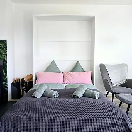 Fuchsbau Mit Kamin & Terrasse & Garten شقة *