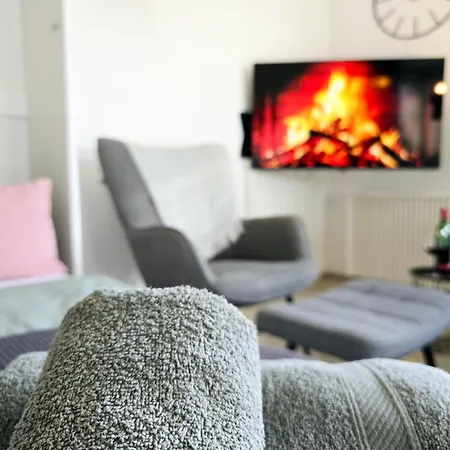 Apartment Fuchsbau Mit Kamin & Terrasse & Hunde Winterberg